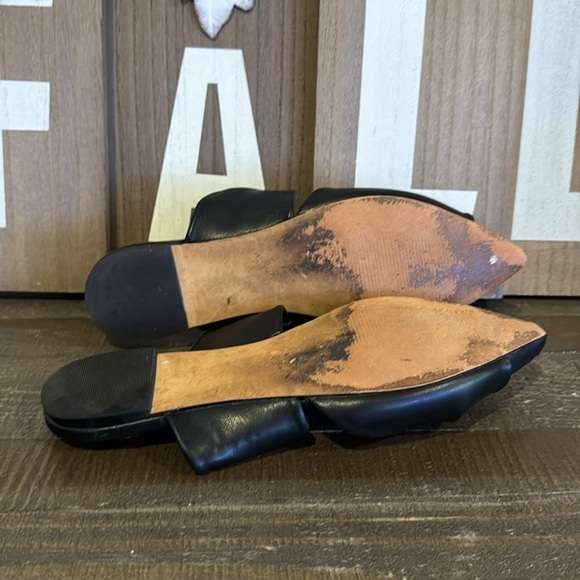 Marc Fisher twisted leather mules - Picture 4 of 6